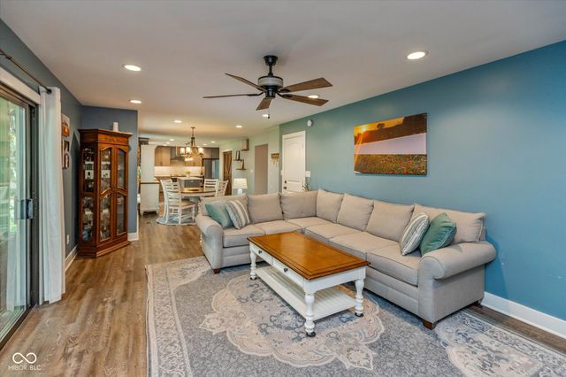 7628 Davis Lane, Indianapolis, IN 46236