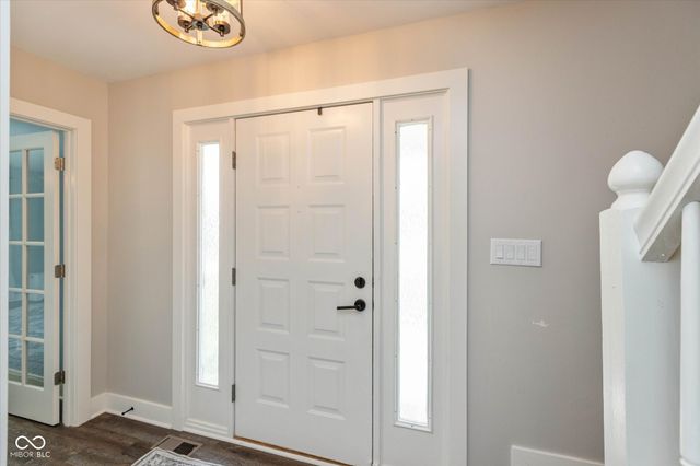 7628 Davis Lane, Indianapolis, IN 46236