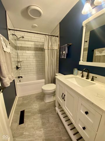 7628 Davis Lane, Indianapolis, IN 46236