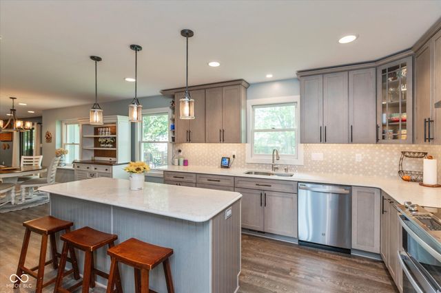 7628 Davis Lane, Indianapolis, IN 46236