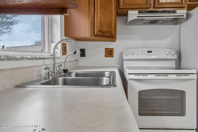 230 Gray Road, Melbourne, FL 32904