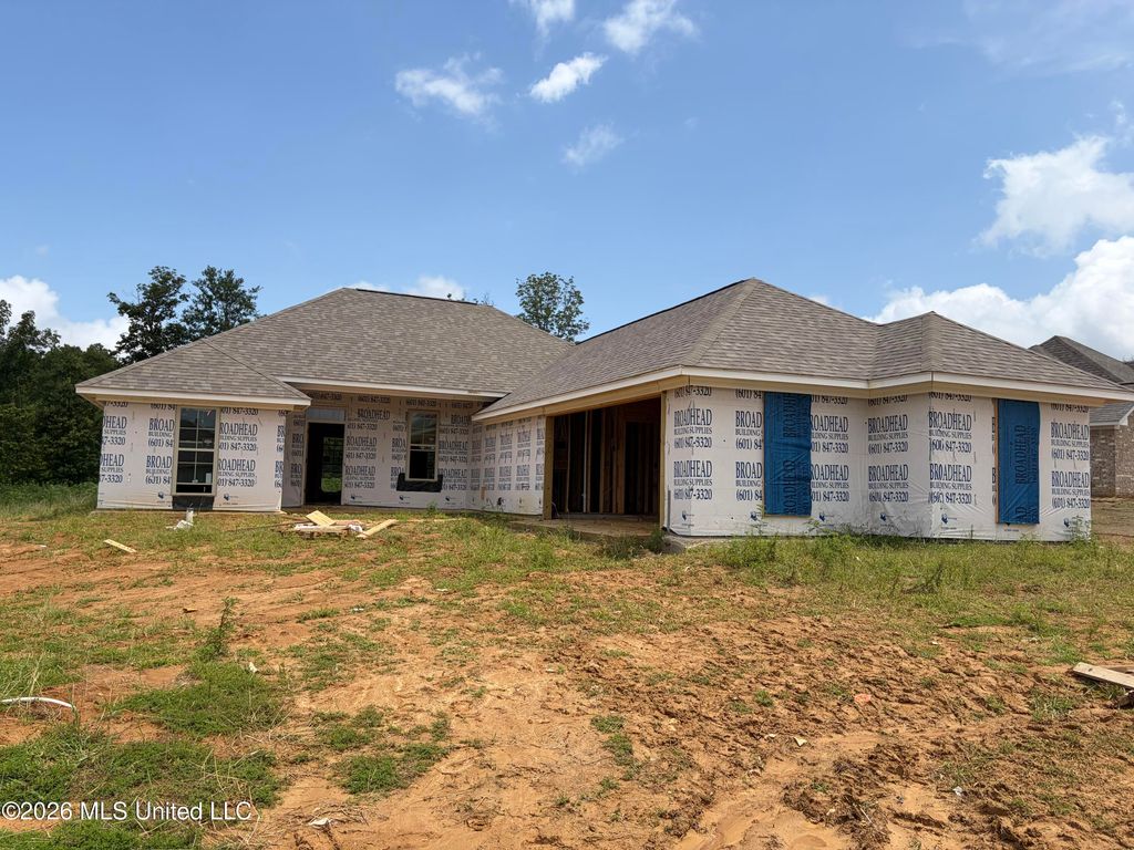 574 Patrick Farms Drive, Pearl, MS 39208