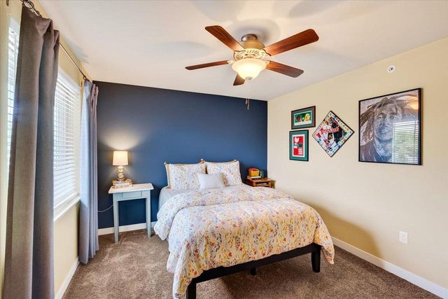 1422 SMITHFIELD Drive, Sun Prairie, WI 53590