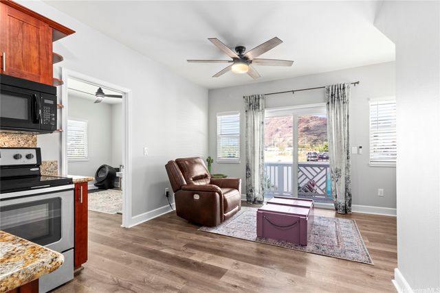 87-1720 Farrington Highway 8, Waianae, HI 96792