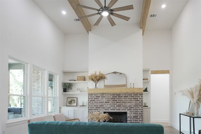 1074 Preserve Street, Weatherford, TX 76085