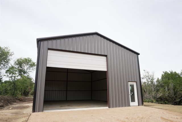1074 Preserve Street, Weatherford, TX 76085