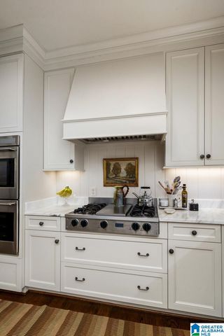 5301 WOODFORD DRIVE, Birmingham, AL 35242