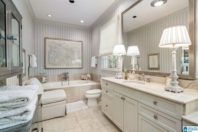 5301 WOODFORD DRIVE, Birmingham, AL 35242