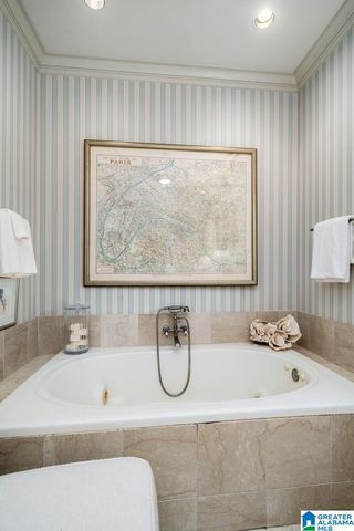 5301 WOODFORD DRIVE, Birmingham, AL 35242