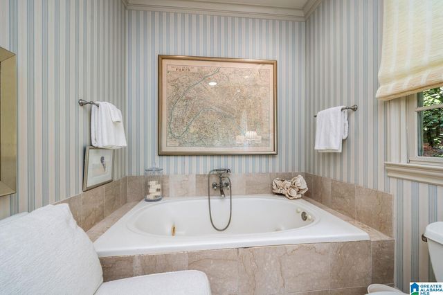 5301 WOODFORD DRIVE, Birmingham, AL 35242