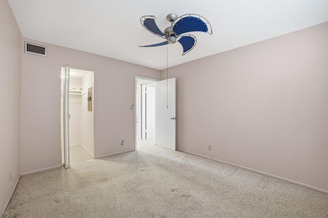 101 Doolen Court 210, North Palm Beach, FL 33408