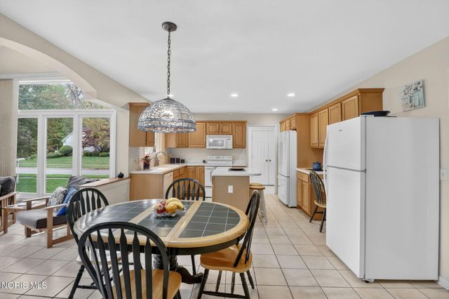 7543 Castle Ridge Road, Toledo, OH 43617