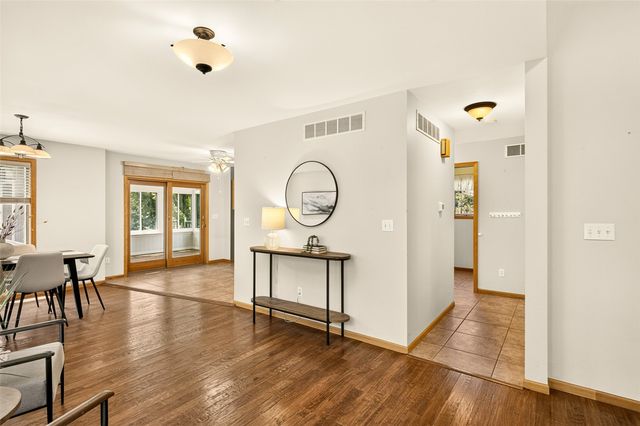 45 Heron Circle, Iowa City, IA 52245