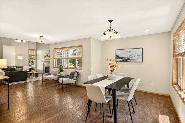 45 Heron Circle, Iowa City, IA 52245