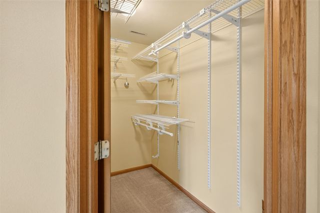 45 Heron Circle, Iowa City, IA 52245
