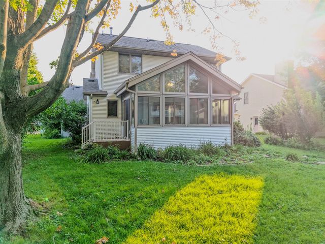 45 Heron Circle, Iowa City, IA 52245