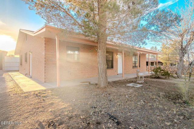 11640 Peters Road, Socorro, TX 79927