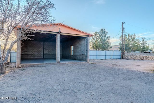 11640 Peters Road, Socorro, TX 79927