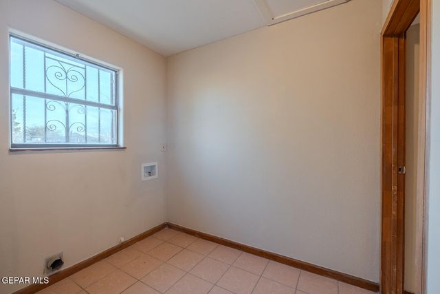 11640 Peters Road, Socorro, TX 79927