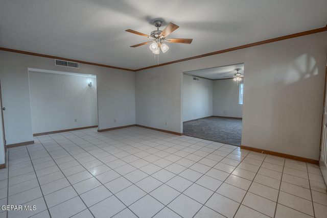 11640 Peters Road, Socorro, TX 79927