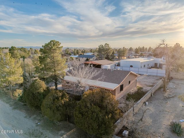 11640 Peters Road, Socorro, TX 79927