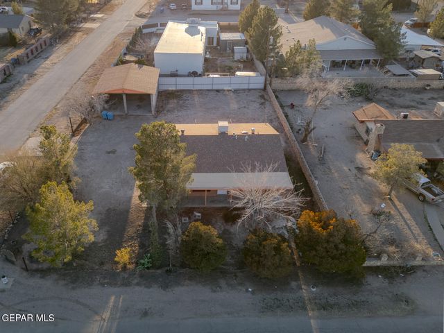 11640 Peters Road, Socorro, TX 79927