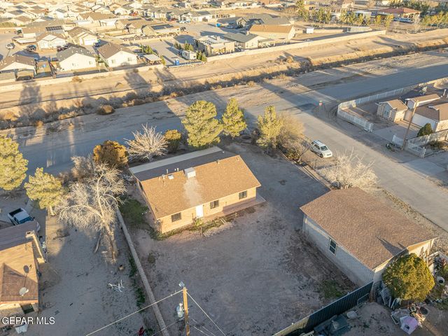 11640 Peters Road, Socorro, TX 79927
