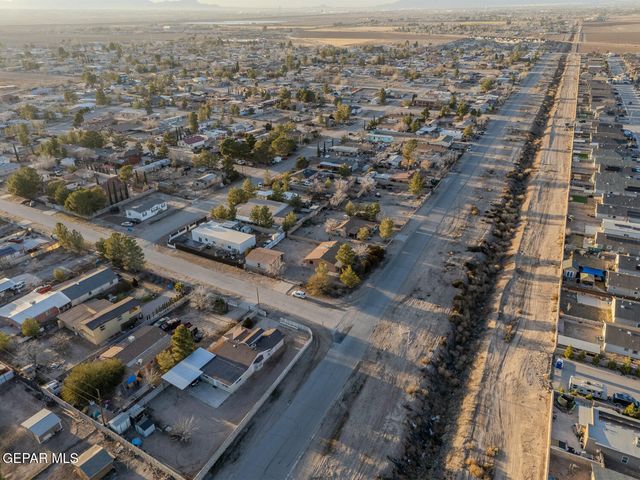 11640 Peters Road, Socorro, TX 79927