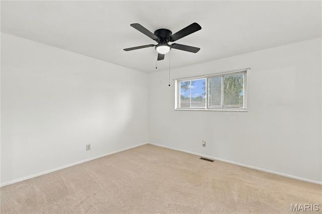 1940 Danelle Drive, Florissant, MO 63031