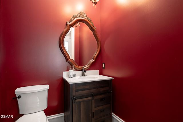 1919 Legend View Court, Sevierville, TN 37862