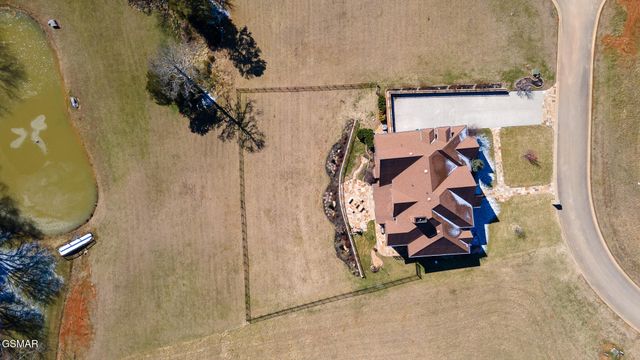 1919 Legend View Court, Sevierville, TN 37862