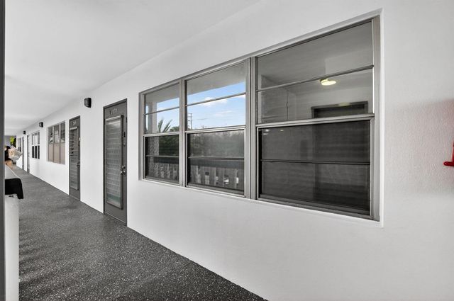 2070 NEWPORT Q Drive, Deerfield Beach, FL 33442