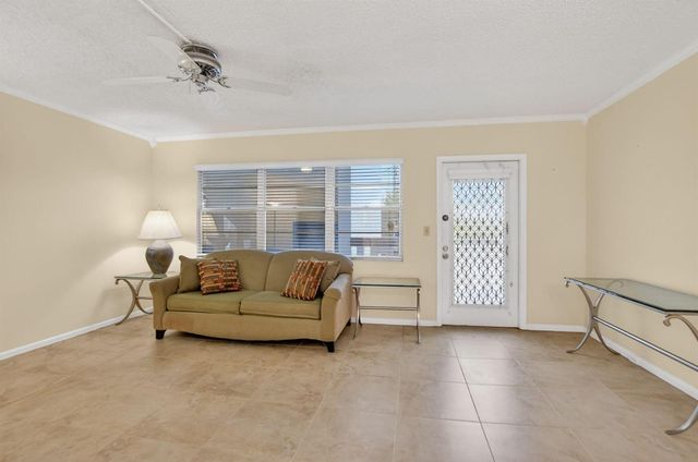 2070 NEWPORT Q Drive, Deerfield Beach, FL 33442