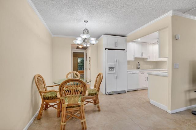 2070 NEWPORT Q Drive, Deerfield Beach, FL 33442