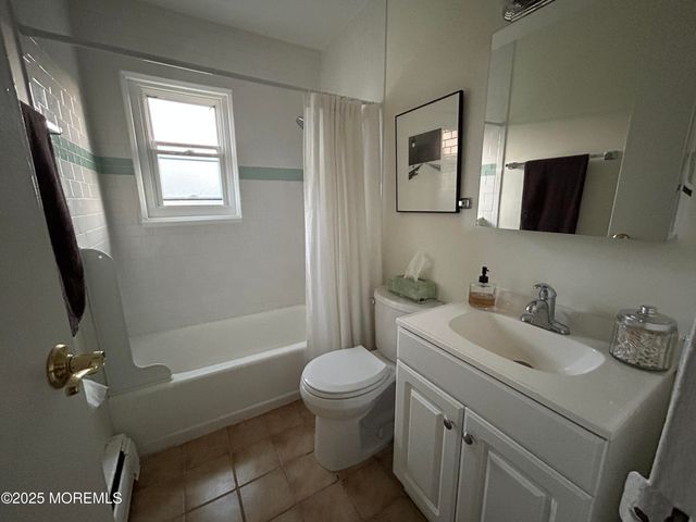 1 Magnolia Lane, B, Eatontown, NJ 07724