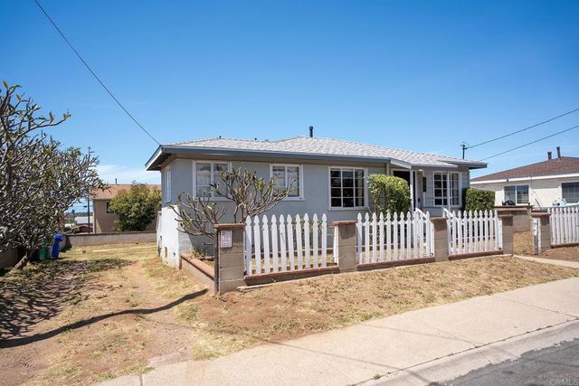 2726 Comstock St, San Diego, CA 92111