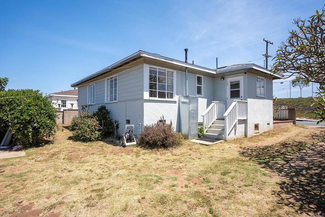 2726 Comstock St, San Diego, CA 92111