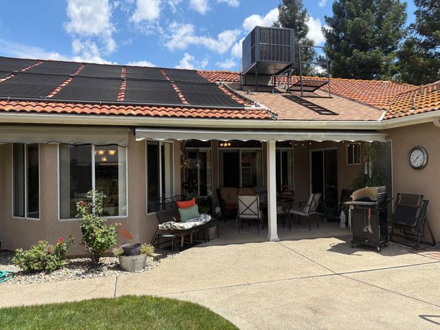 8263 N Mcdonald Avenue, Fresno, CA 93720