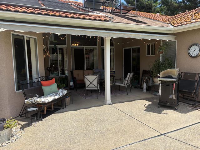 8263 N Mcdonald Avenue, Fresno, CA 93720