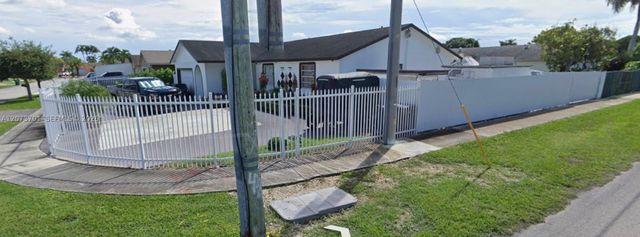 13390 SW 257th Ter, Homestead, FL 33032