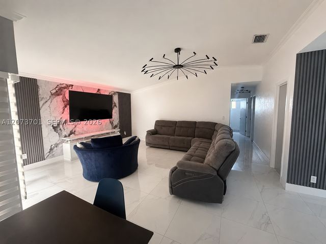 13390 SW 257th Ter, Homestead, FL 33032