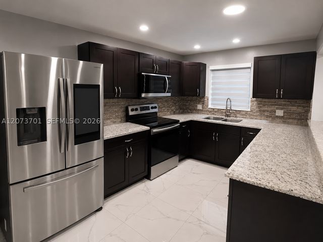 13390 SW 257th Ter, Homestead, FL 33032