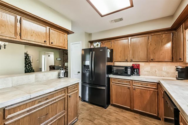 231 Loon River Drive, Huffman, TX 77336