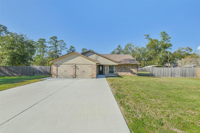 231 Loon River Drive, Huffman, TX 77336