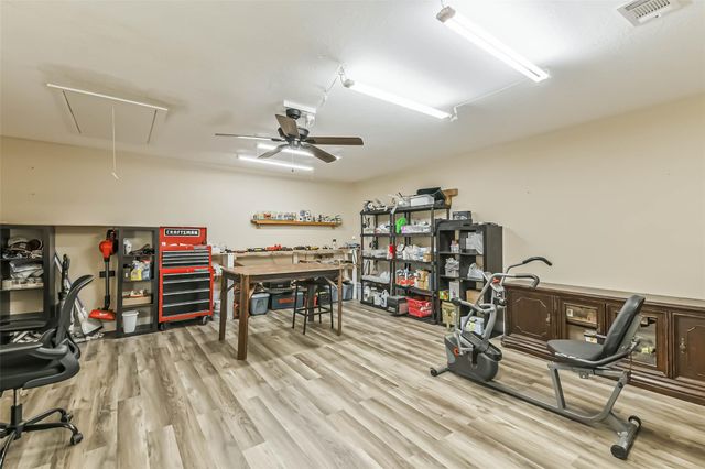 231 Loon River Drive, Huffman, TX 77336