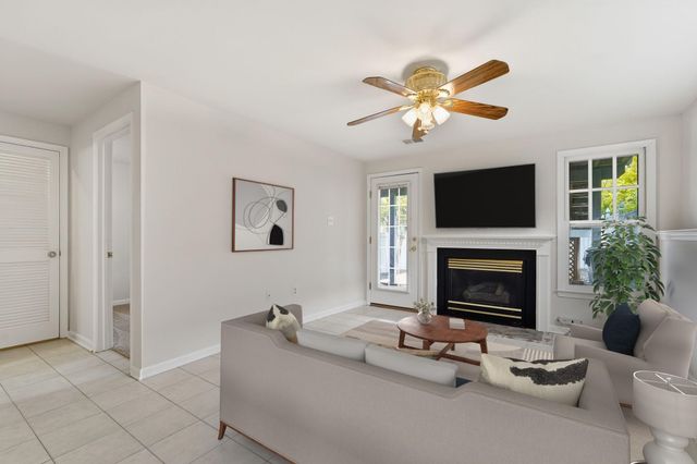 9279 CALADIUM DR, Manassas, VA 20110