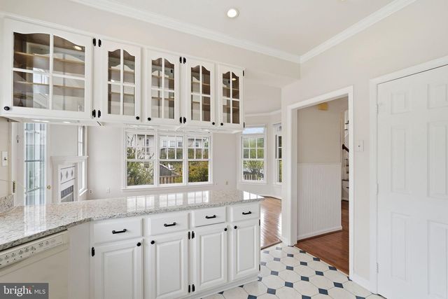 9279 CALADIUM DR, Manassas, VA 20110