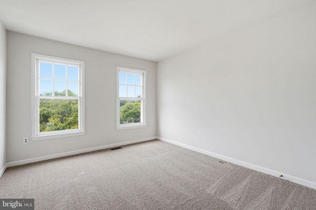 9279 CALADIUM DR, Manassas, VA 20110