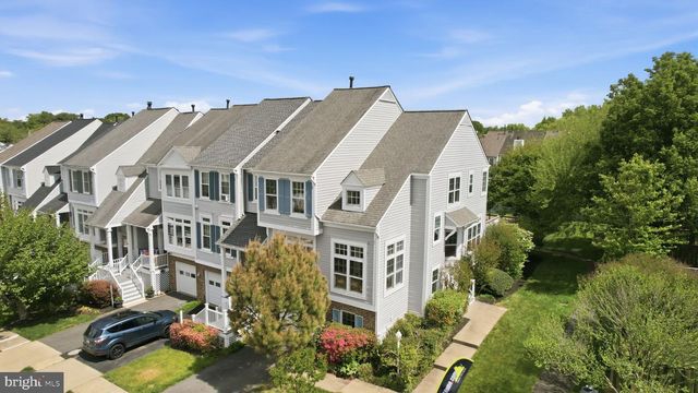 9279 CALADIUM DR, Manassas, VA 20110