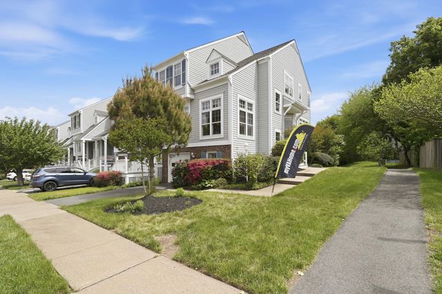 9279 CALADIUM DR, Manassas, VA 20110